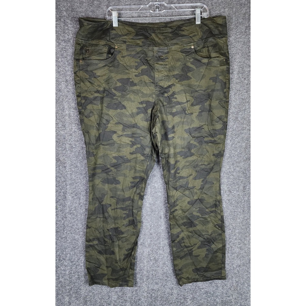 Belle by Kim Gravel Pants Womens 22W Camo Green Pull-On Stretch EUC